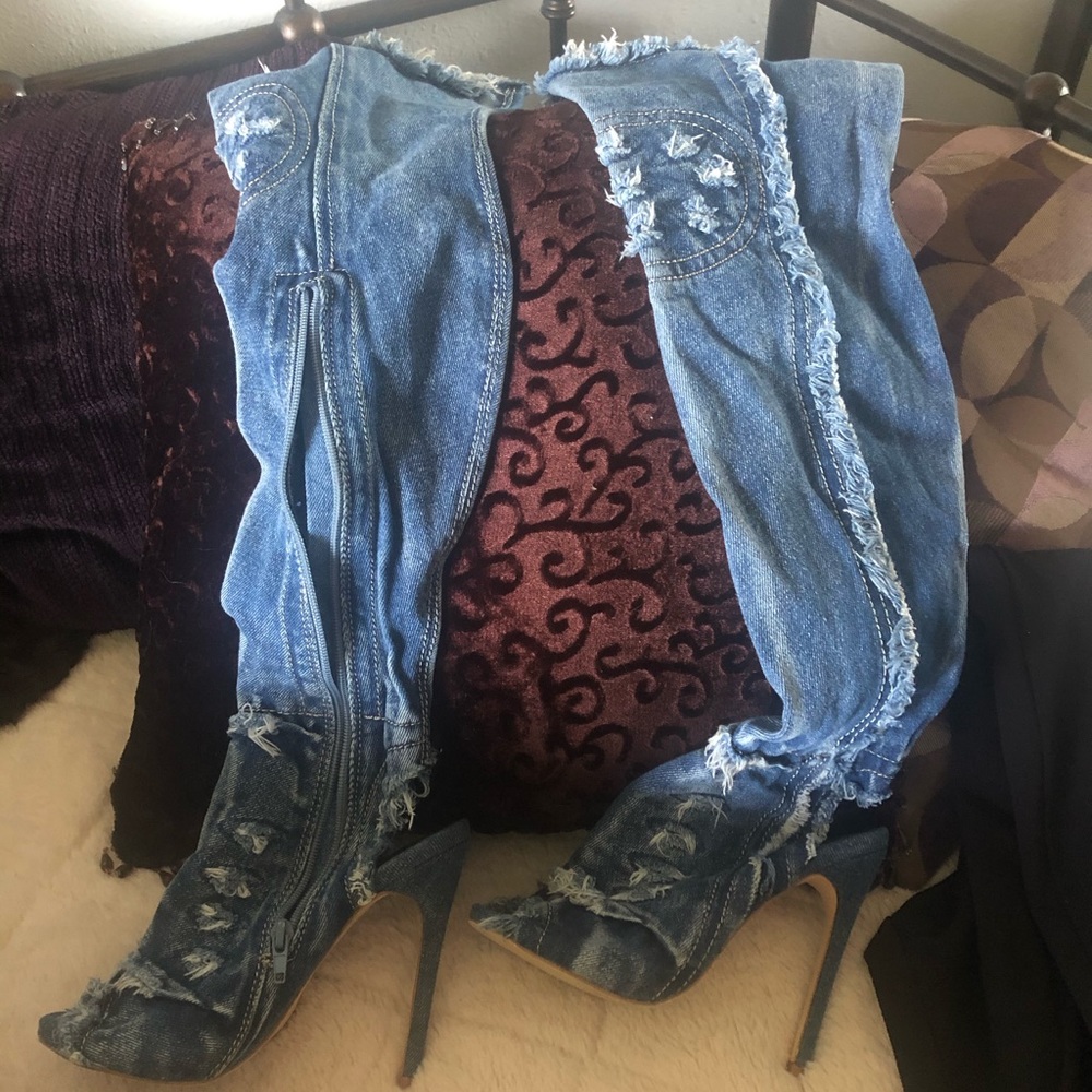 Non-stretch open toed jean stiletto boots